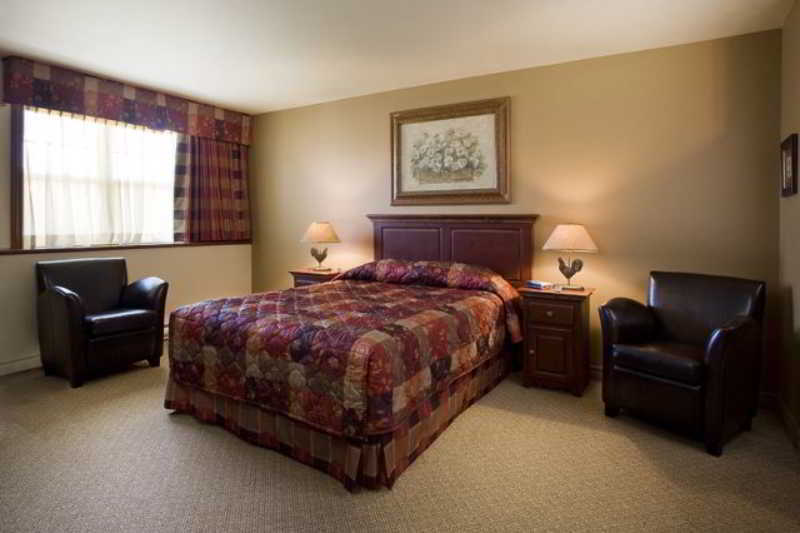 סנט היפולייט Auberge Du Lac Morency מראה חיצוני תמונה