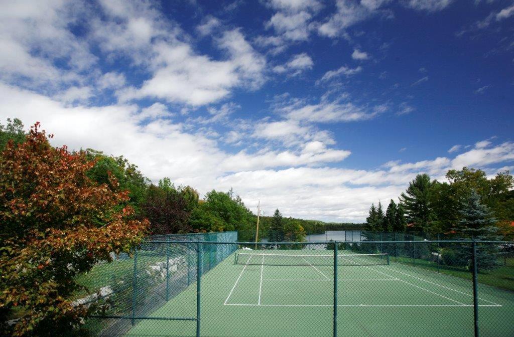 סנט היפולייט Auberge Du Lac Morency מראה חיצוני תמונה